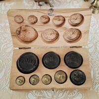 Fadobozos réz és vas mérleg súlyok 5 gr - 20 dkg ig