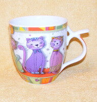 Cicás porcelán bögre