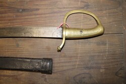 Sabre briquet típusú rövidkard