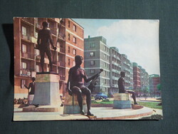 Képeslap,Budapest,Fiastyúk utcai lakótelep,Béke kút szoborcsoport látkép,részlet,1964-