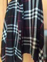 Burberry eredeti nagyméretű sál különlegesség