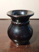Superb black glazed Chinese vase