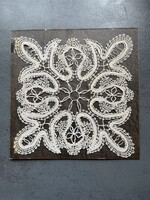 Abádszalóki vert csipke terítő, kézimunka dísz
