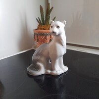 Gyönyörű Polonne puma figura