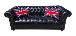Elegáns fekete chesterfield kanapé