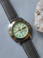 Seiko 5 Sport  23 köves Automata  karóra