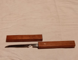 ÉRDEKES KÉS FA TOKBAN-STAINLESS STEEL JAPAN (G15)