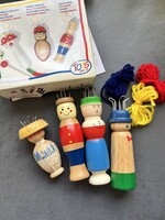 Fa kötő baba, körmöcske