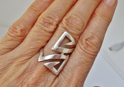Szép ezüst gyűrű, kézműves darab