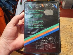 Retro intervision VHS-C tisztító kazetta dobozában leírással mint az új kamera
