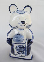 Gzsel porcelán maci 1986-ból hoki jégkorong VB