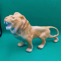 Retro porcelán  oroszlán figura
