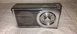 Antik , régi Oldsmobile  / auto  rádió /  Delco radio  Canada 1959 .