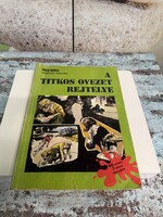 Fred Hoyle - A Titkos Övezet Rejtélye Képregény A161