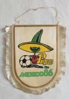 Mexico Labdarúgó Világbajnokság 1982  , reklám , emlék tárgy , 1986 sport zászló Sparta Praha