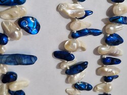 Kék fehér gyöngyház nyaklánc