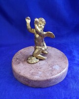 Áldó angyal. Tűziaranyozott bronz, márvány talpon. XIX-ik század.