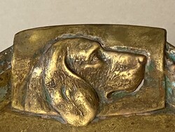 2 KUTYA VIZSLA, ÉS SZARVAS DÍSZÍTÉSŰ, ANTIK VADÁSZ ART DECO FÉM / RÉZ TÁLCA
