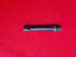 P08 ALKATRÉSZ