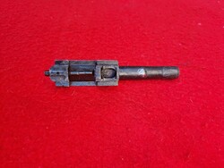 P38 ALKATRÉSZ