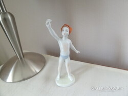 Káldor Aurél Aquincum porcelán figura