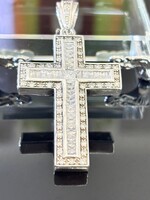 Lenyűgöző, döbbenetes ezüst Medál, kristály és cirkónia kövekkel ékesítve