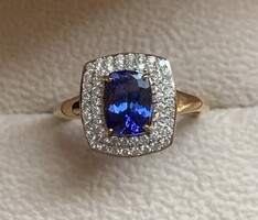 2.48ct Tanzanite with 0.50ct Diamonds, Beautiful Gold Ring. NEW. With Certificate