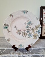 Antik Zsolnay fajansz tányér családi jelzéssel 1.