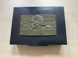 Retro szocialista katonai díszdoboz