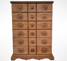 18 fiókos antik stílusú komód