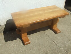 Dohányzóasztal tömör tölgyfa