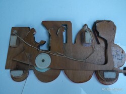 FALIDÍSZ - ALKUKÉPES - 1981 év - MOZGÓ - FA - MOZDONY - 22 x 12 cm - JÁTÉK KÉSZÍTŐ MESTER MUNKÁJA