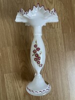 Bohémia kézzel festett virágokkal díszített Czechoslovák üveg váza.