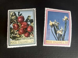 Olaszország postatiszta virág gyümölcs 1967