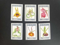 Szurinám postatiszta virágok 1984