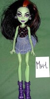 2011.GYÖNYÖRŰ ÁLLAPOTÚ KOMPLETT Eredeti MATTEL BARBIE MONSTER HIGH baba a képek szerint MH1.
