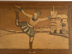 JÉGTÁNCOS NŐ A VÁROSLIGETI TAVON, ART DECO INTARZIÁS FA DOBOZ