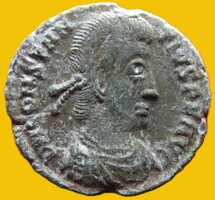 Római kisbronz CONSTANTIUS II Fel Temp Reparatio lándzsás lovas (P17)