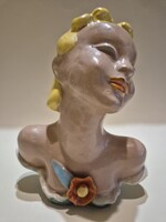 Komlós kerámia női büszt