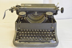 Vintage írógép A304