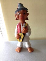 Délszláv népzenész gumifigura eladó! 60-as évek, Jugoszlávia