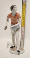 Hollóházi sportoló, asztaliteniszező, pingpongozó, porcelán figura