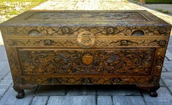 Fantasztikus faragott kínai szantálfa láda, keleti, ázsiai, japán, indiai, indonéz