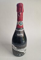 1979 Grande Cuvée száraz pezsgő, Borgazdaságok Export Vállalata, 0,75 l, bontatlan, gyűjteménybe