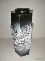 Iparművész "fat lava" stílusú váza - 21 cm magas (6/d)
