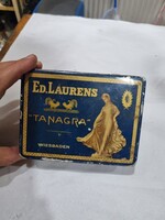 Régi fém cigis  doboz