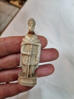 Régi csont faragott figura