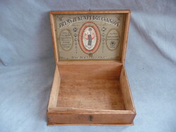 Régi reklám doboz Prym ruhakapocs patent reklám fadoboz 20as évek ruha patent kirakati reklám doboz