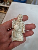 Régi kinai csont faragott figura