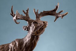 Szarvas szobor bronz